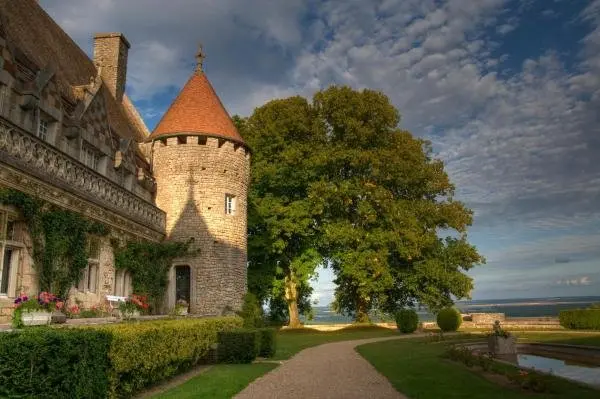 Hattonchatel Château & Restaurant La Table du Château - Hotel Urlaub & Wochenende in Hattonchâtel