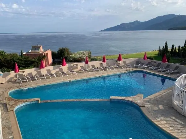 Hotel Bellevue - Hotel vacanze e weekend a Saint-Florent