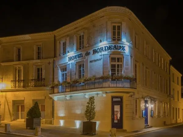 Hotel de Bordeaux - Holiday & weekend hotel in Pons