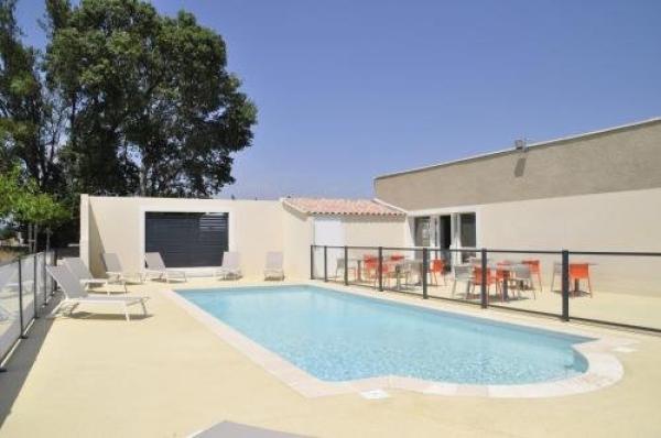 Hotel Pierrelatte Avec Piscine Hotel Pierrelatte Avec Piscine