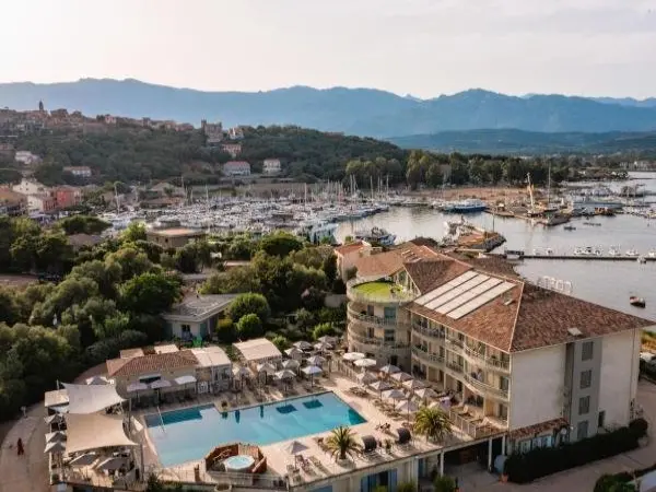 Hotel Costa Salina - Hotel vacanze e weekend a Porto-Vecchio