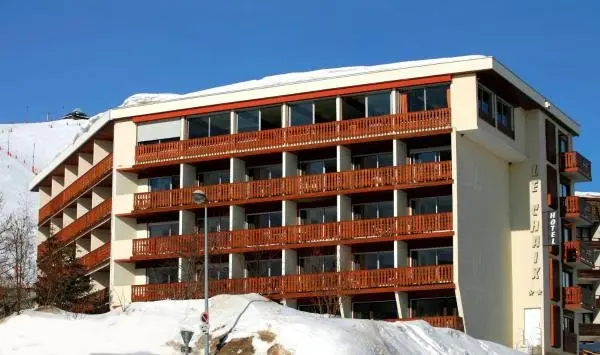 Hôtel Eliova Le Chaix - Holiday & weekend hotel in L'Alpe d'Huez