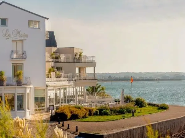 Hôtel La Marine - Hotel Urlaub & Wochenende in Barneville-Carteret