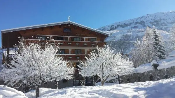 Hôtel de la Poste - Holiday & weekend hotel in Valloire