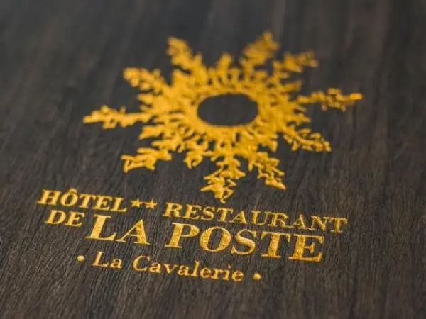 Hôtel de La Poste - Hotel vacanze e weekend a La Cavalerie