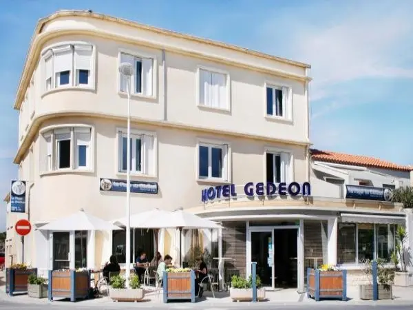 Hôtel Restaurant Gédéon - Hotel Urlaub & Wochenende in Carnon-Plage