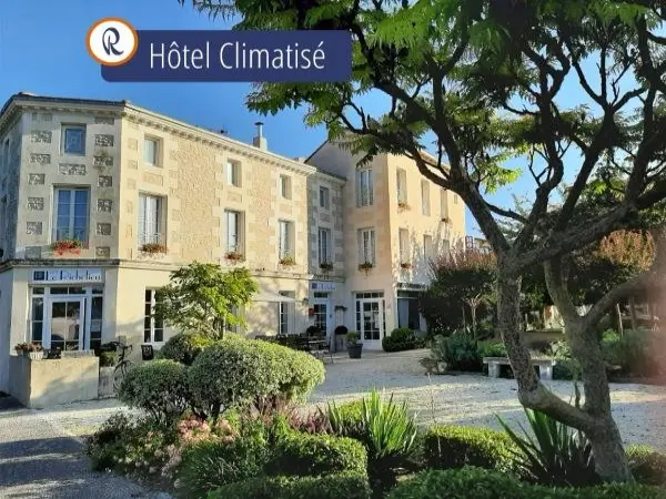 Hotel Le Richelieu - Royan Atlantique - Holiday & weekend hotel in Saujon