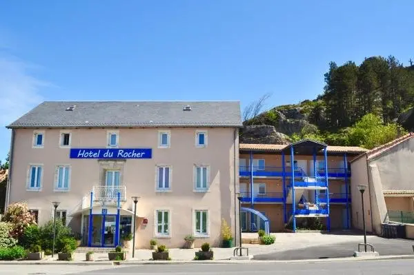 Hotel Du Rocher - Holiday & weekend hotel in Le Caylar