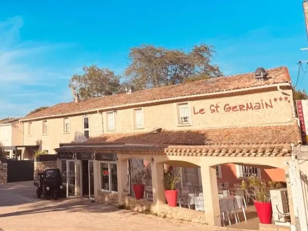 Hotel Saint Germain - Holiday & weekend hotel in Pézenas