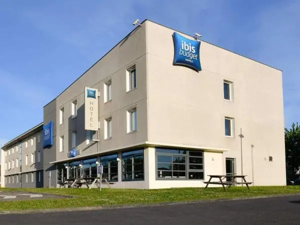 ibis budget Caen Porte de Bretagne - Holiday & weekend hotel in Bretteville-sur-Odon
