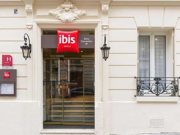 ibis Paris Vaugirard Porte de Versailles - Holiday & weekend hotel in Paris