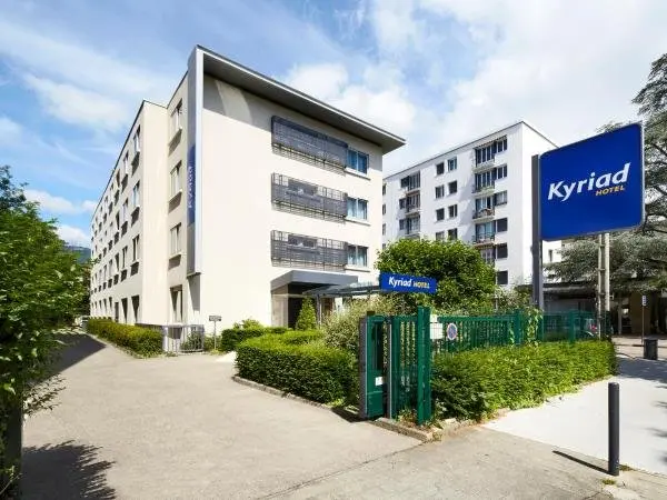 Kyriad Grenoble Centre - Hôtel vacances & week-end à Grenoble