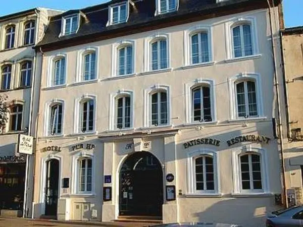 Logis Hotel de Paris - Holiday & weekend hotel in Saint-Avold