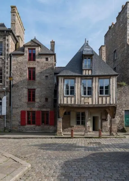 La Maison Pavie - Hotel Urlaub & Wochenende in Dinan