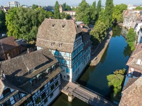 Pavillon REGENT PETITE FRANCE - Hotel vacanze e weekend a Strasbourg