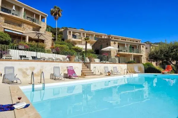 Residence Roc E Mare Cargèse - Hotel vakantie & weekend in Cargèse