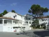 Le Sarac Hôtel - Holiday & weekend hotel in Clermont-l'Hérault