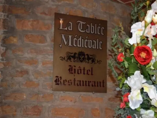 La Tablée Médiévale - Holiday & weekend hotel in Civrieux-d'Azergues