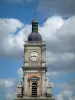 Объектив - Церковь Сен-Леже и облака в небе