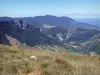 Пейзажи Дром - Региональный природный парк Веркор: панорама на горы Веркорского массива