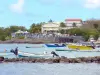 Сент-Люс - Рыбацкие лодки и набережная Сент-Люс