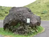 スーフリエール - ミュレのサヴァーンの古い駐車場の火山岩