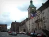 ルクセウィルレバン - 市庁舎とサンピエトロ大聖堂（旧修道院）