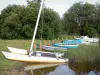 土地の風景 - Aureilhan池とその係留ボート