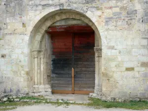 Abbaye d'Arthous - Abbaye Sainte-Marie Arthous: portaal van de abdijkerk