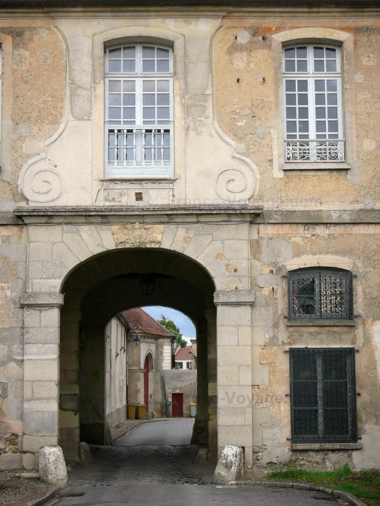 Photos L'abbaye de Jouarre Guide Tourisme & Vacances