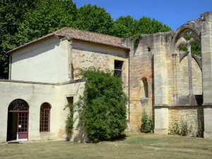 Abbaye de La Sauve-Majeure - Baie gothique du réfectoire