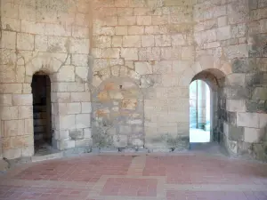 Abbaye de La Sauve-Majeure - Entrée de la tour-clocher