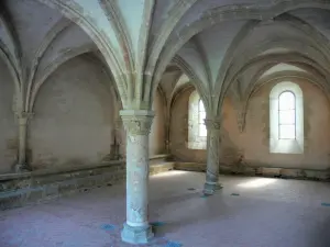 Abbazia dell'Épau - Abbazia cistercense della Divinità-Dio, Yvré-vescovo: sala capitolare