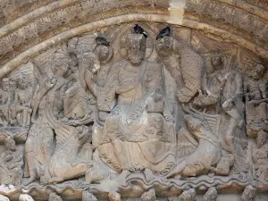 Abbazia di Moissac - Abbazia di Saint-Pierre de Moissac: timpano scolpito (Cristo in Maestà) della chiesa romanica di San Pietro