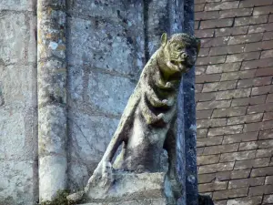 Abbazia di Nouaillé-Maupertuis - Gargoyle della chiesa abbaziale