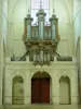 Abbazia di Pontigny - Interno dell'abbazia: organo e galleria