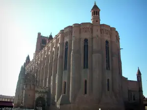 Albi - Befestigte Kathedrale Sainte-Cécile (Gebäude aus Backstein, südlicher gotischer Stil)