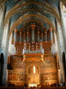 Albi - Inside of the Sainte-Cécile cathedral: organ