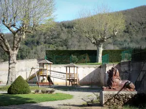 Alet-les-Bains - Playground for children