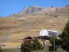 L'Alpe d'Huez - Sports Resort, winter en zomer (skigebied): liften van het skigebied in de herfst