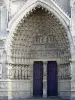 Amiens - Notre-Dame kathedraal (Gotische): centrale portiek, trommelvlies