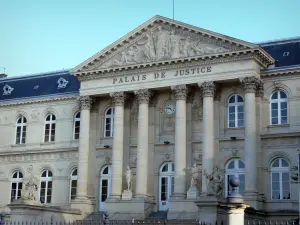 Amiens - Palacio de Justicia