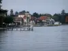 Amphion-les-Bains - Lac Léman, port, maisons et arbres