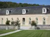 Ancy-le-Franc castle - Outbuildings of the castle