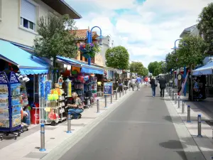 Andernos-les-Bains - Tiendas Avenue du Général de Gaulle