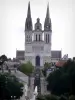 Angers - Kathedrale Saint-Maurice, Steigung Saint-Maurice und Häuser der Altstadt