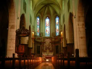 Annecy - Dentro de la Catedral de San Pedro