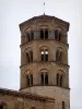 Anzy-le-Duc - Clocher octogonal de l'église Notre-Dame-de-l'Assomption de style roman