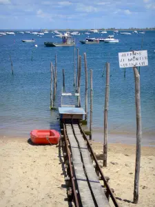 Arcachon bay - Piraillan oyster port, in the town of Lège-Cap-Ferret 