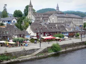 Argentat - Chapel Recollects, wharf houses Lestourgie and rivers Dordogne